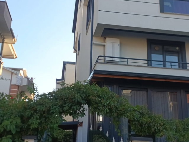 KOCAELİ KARTEPE EMEKEVLER MAH SATILIK 2+1 ARA KAT SIFIR