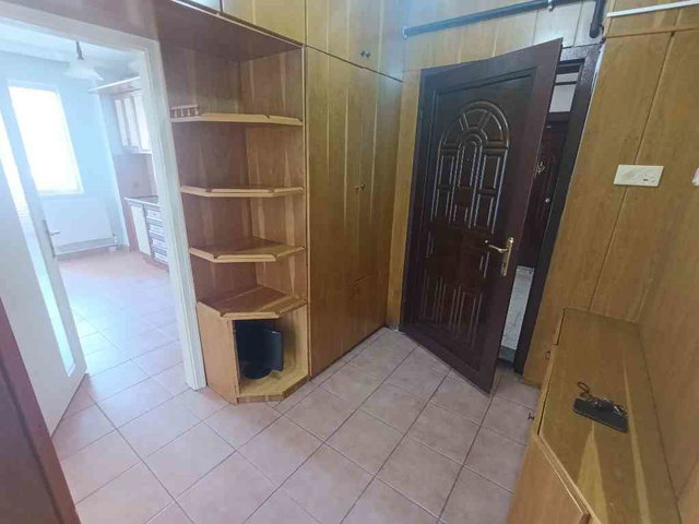 YENİCUMA'DA MEYDANA YÜRÜME 5DK MESAFEDE 3+1 TEMİZ DAİRE