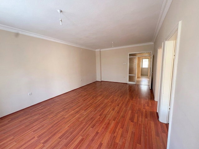 ÇANKAYA FİNİKE SOKAK’TA GENİŞ VE FERAH 3+1 SATILIK DAİRE