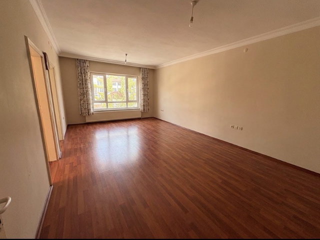 ÇANKAYA FİNİKE SOKAK’TA GENİŞ VE FERAH 3+1 SATILIK DAİRE