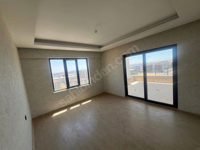 REMAX ÖZGÜR'DEN ALPARSLAN 1 DE FIRSAT 3+1 DAİRE