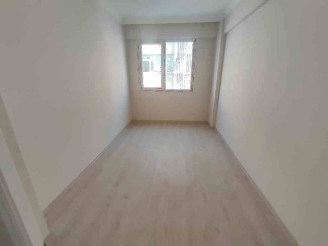 ÇAĞLAYAN METRO & ADLİYE SARAYI YANI MERKEZİ KONUMDA SIFIR 2+1 DAİRE