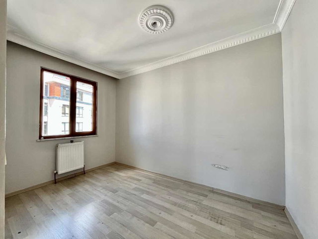 EYÜPSULTAN ALIBEYKÖY MAHALLESI'NDE KIRALIK 3+1 FERAH DAIRE