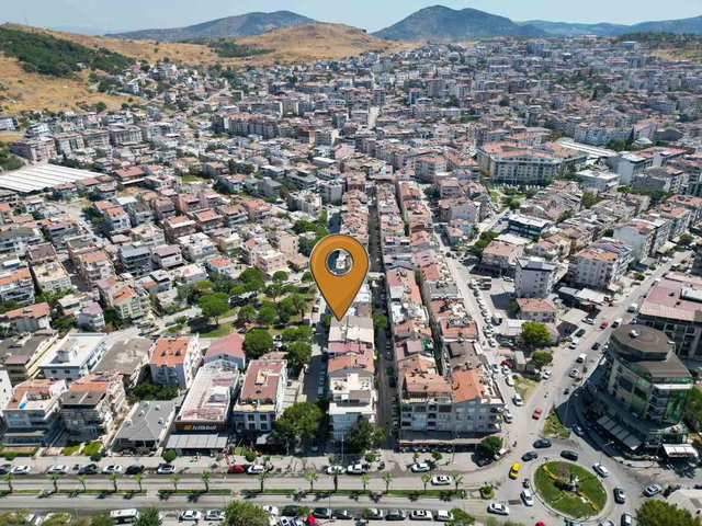 DİKİLİNİN TAM MERKEZİNDE SATILIK 4+2 DUBLEX DAİRE