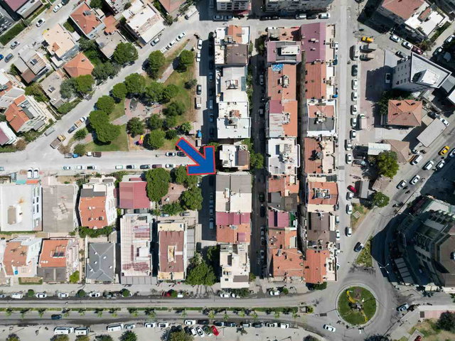 DİKİLİNİN TAM MERKEZİNDE SATILIK 4+2 DUBLEX DAİRE