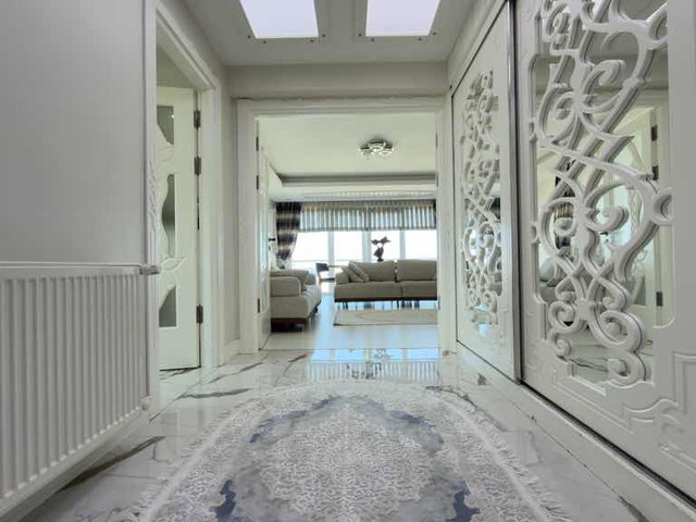 ATAKUM YENİMAHALLE’DE 9. KAT DENİZ MANZARALI GENİŞ 3+1 | 160 M² NET | 2 BANYO