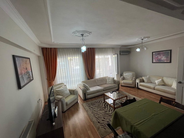 ÇANAKKALE MERKEZ BELEDIYE KARŞISI EŞYALI SATILIK 2+1 DAIRE
