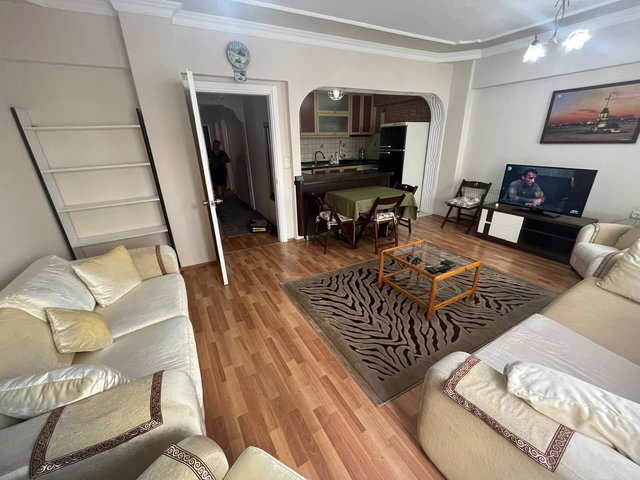 ÇANAKKALE MERKEZ BELEDIYE KARŞISI EŞYALI SATILIK 2+1 DAIRE