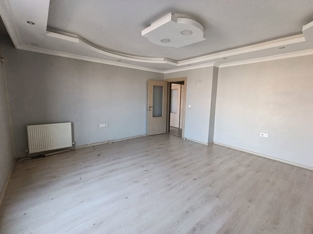 METROYA YAKIN ANACADDE DE KİRALIK  2+1 DAİRE 100 M2 BRÜT