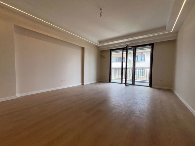 ÜSKÜDAR KISIKLI’DA SIFIR 3+1 | GÜNEY-DOĞU CEPHE | YERDEN ISITMA | BALKON | KREDİYE UYGUN