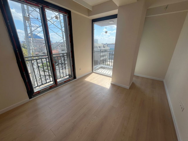 ÜSKÜDAR KISIKLI’DA SIFIR 3+1 | GÜNEY-DOĞU CEPHE | YERDEN ISITMA | BALKON | KREDİYE UYGUN