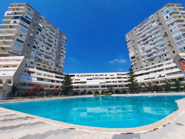 REMAX RİNA'DAN BARBAROS SİTESİNDE DENİZ MANZARALI ULTRA LÜKS 3+1