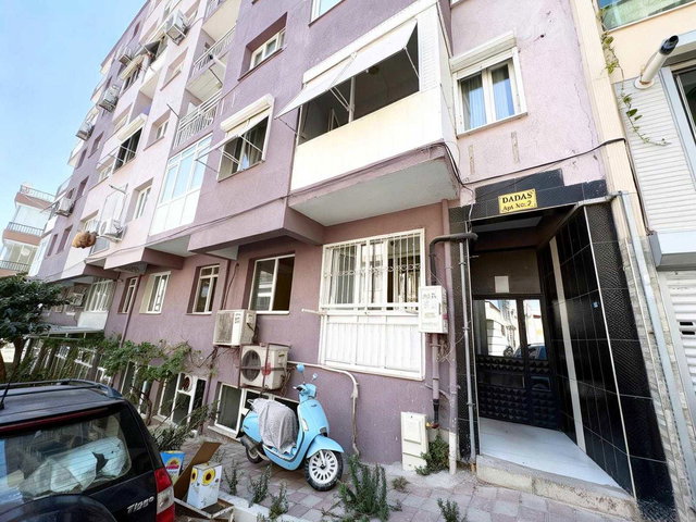 YEŞİLYURT MERKEZDE DEPOLU, OTURUMA HAZIR 2+1 DAİRE