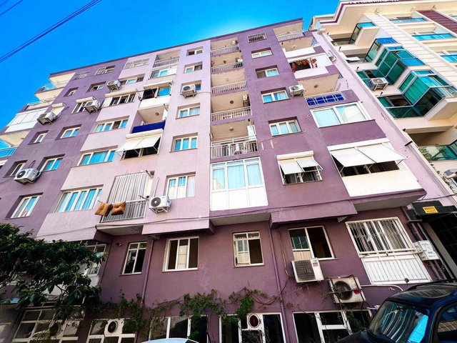 YEŞİLYURT MERKEZDE DEPOLU, OTURUMA HAZIR 2+1 DAİRE
