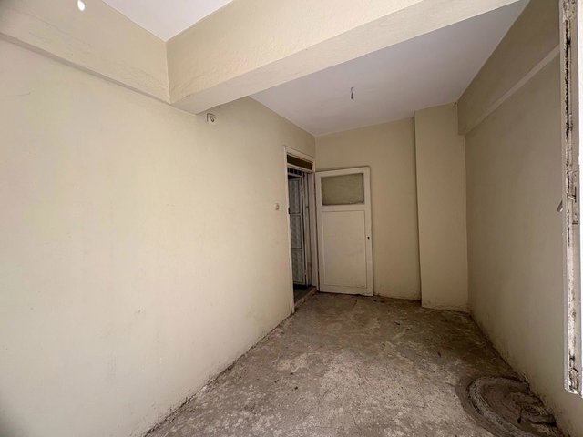 YEŞİLYURT MERKEZDE DEPOLU, OTURUMA HAZIR 2+1 DAİRE