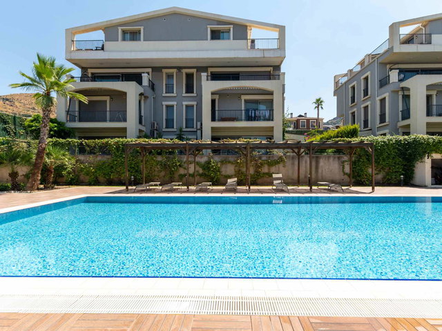 BAHÇEŞEHİR KOLEJİNE KOMŞU | TERAS DUBLEKS KONSEPT DAİRE