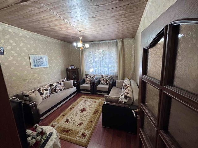 KUZGUNCUK İCADİYE CADDESİNDE TAPULU 2 KATLI MÜSTAKİL EV