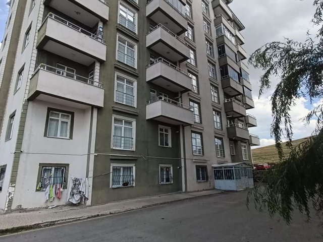 REMAX ARTIS'DEN HILALKENT'DE KIRALIK 3+1 DAIRE