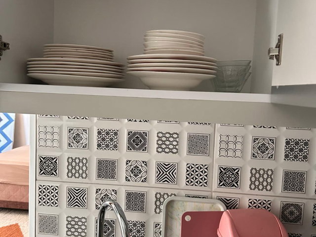 REMAX ARTIS'DEN KOMBINA'DA EŞYALI KIRALIK 1+1 SIFIR DAIRE