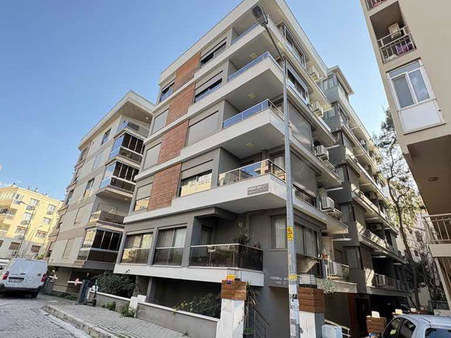 BOSTANLI İSKELESİ YAKINI GENÇ BİNADA 3+1 SATILIK DUBLEKS DAİRE