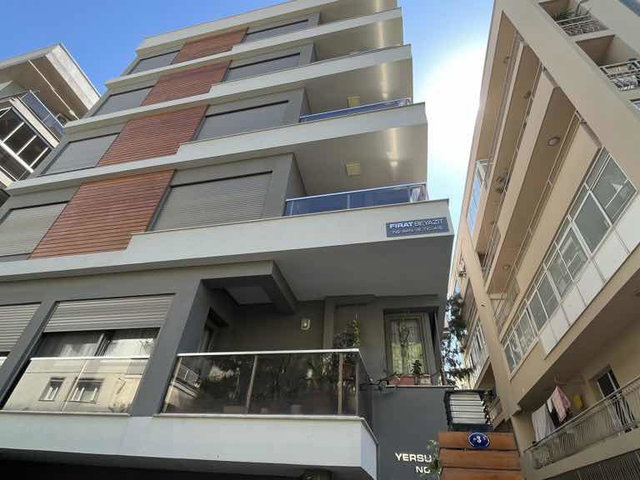 BOSTANLI İSKELESİ YAKINI GENÇ BİNADA 3+1 SATILIK DUBLEKS DAİRE