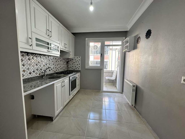 MERKEZİ KONUMDA KİRALIK 2+1 ARAKAT DAİRE