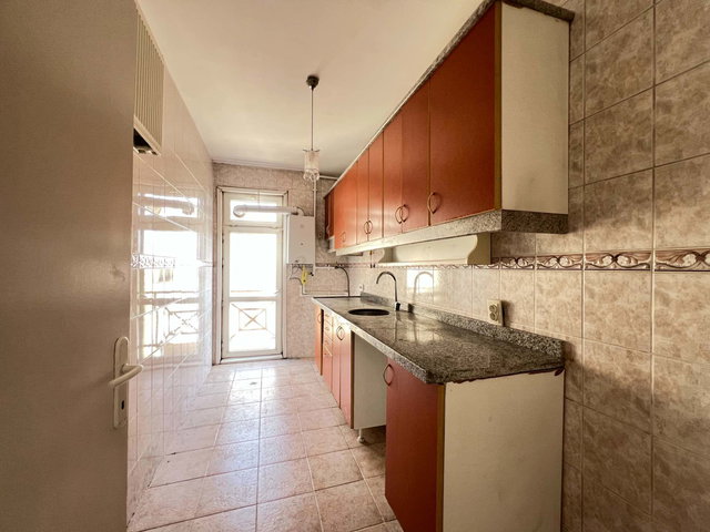 SERAKENT SİTESİ KAĞITHANE BAKIMLI 3+1 KİRALIK DAİRE
