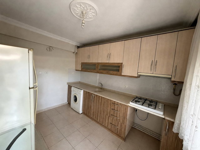RE/MAX İNCİ'DEN CENGİZ TOPEL CADDESİ'NDE EŞYALI 2+1 KİRALIK DAİRE