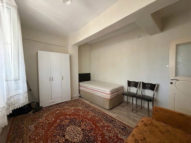 RE/MAX İNCİ'DEN CENGİZ TOPEL CADDESİ'NDE EŞYALI 2+1 KİRALIK DAİRE
