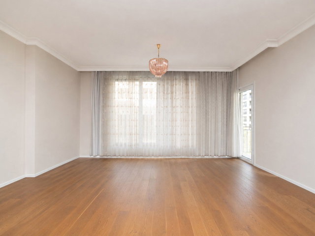 BAĞDAT CADDESİNE 4.BİNA ETHEMEFENDİ CAD. 228 M² BRÜT 176 M2 NET 4,5+1 SATILIK LÜKS DAİRE