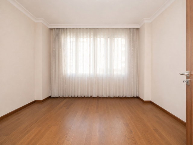 BAĞDAT CADDESİNE 4.BİNA ETHEMEFENDİ CAD. 228 M² BRÜT 176 M2 NET 4,5+1 SATILIK LÜKS DAİRE