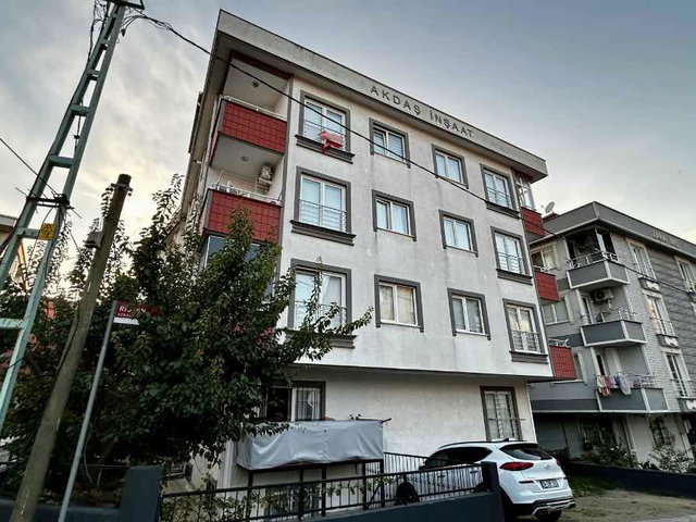 SANCAKTEPEDE YATIRIM VE OTURUM İÇİN İDEAL SATILIK 3+1!