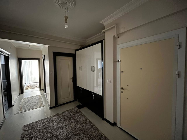REMAX İLKE'DEN ŞEHİR MERKEZİ'NDE 2+1 EŞYALI KİRALIK DAİRE
