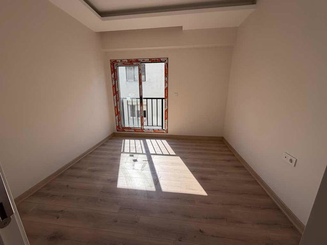 REMAX'TAN BOSTANLIDA DENİZE 1 SOKAK MESAFEDE SIFIR KÖŞE DAİRE