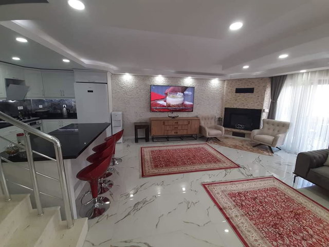 ÇANDARLI DENİZ MANZARALI MASRAFSIZ TRİPLEKS VİLLA | DENİZE 300 M