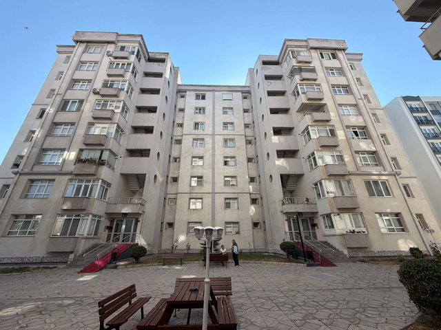 ÇANAKKALE ÇAĞDAŞKENT 2'DE KAPALI MUTFAKLI EŞYALI KİRALIK 2+1 DAİRE