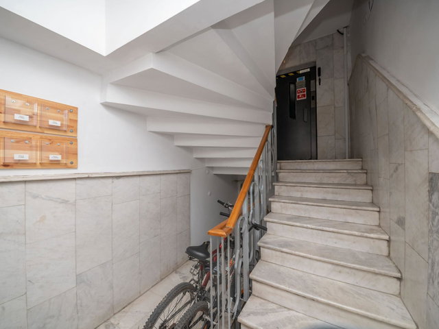 KADIKÖY MINİBÜS YOLUNA YAKIN KİRALIK 3+1 DAİRE