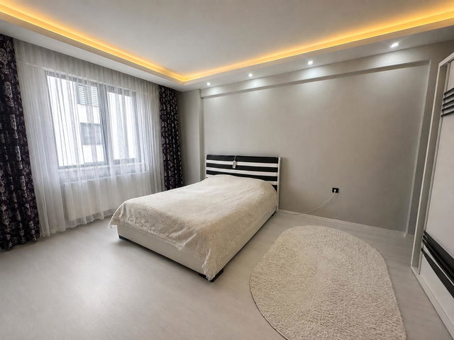 REMAX ARTIS'DEN YILDIZKENT'DE SATILIK 4+1 DAIRE