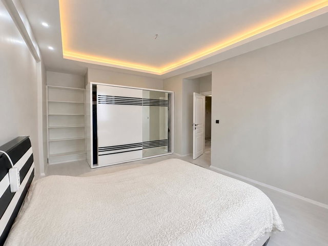 REMAX ARTIS'DEN YILDIZKENT'DE SATILIK 4+1 DAIRE