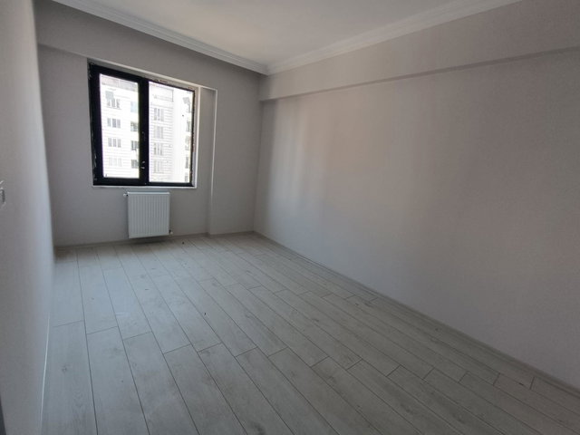 REMAX DOĞU | ÜNİVERSİTE MAHALLESİ SIFIR YAPILI 2+0 KİRALIK DAİRE