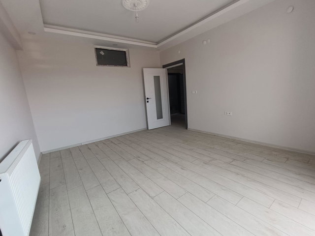 REMAX DOĞU | ÜNİVERSİTE MAHALLESİ SIFIR YAPILI 2+1 KİRALIK DAİRE