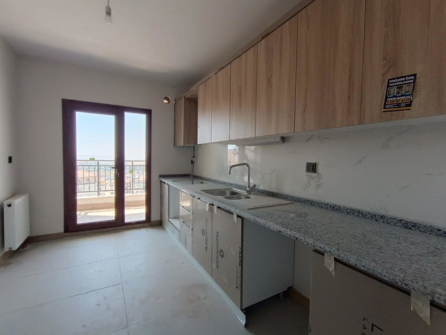 REMAX DOĞU'DAN YEMİŞLİK 13. ETAPTA ARA KAT 3+1 SATILIK DAİRE