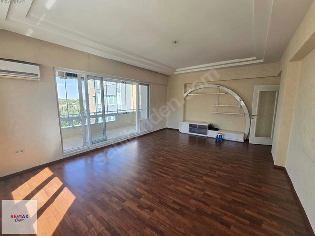 GÜVENEVLER'DE ORMAN MANZARALI, 250M² 4+1 LÜKS KIRALIK DAIRE