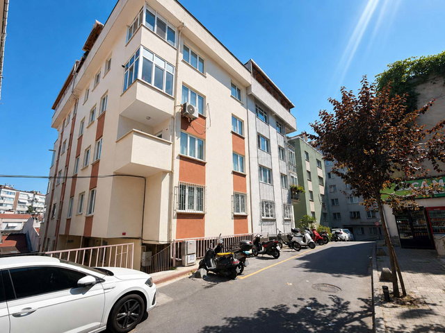 ŞİŞLİ FULYA'DA 85 M² 2+1 METRO-METROBÜSE YAKIN 1. KAT DAİRE