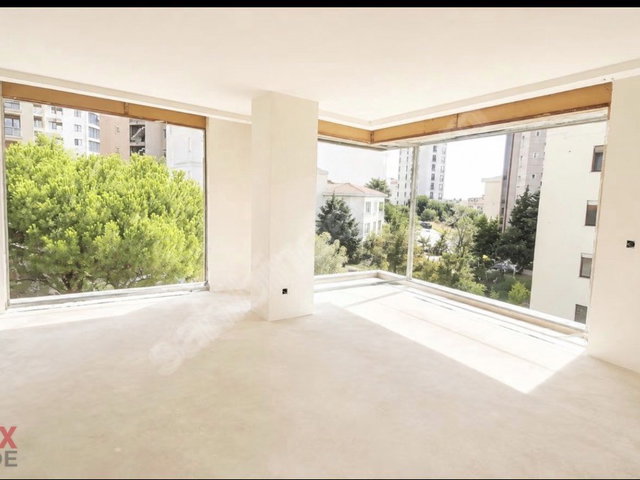 MALTEPE ADATEPE'DE SIFIR EBV.BANYOLU,OTOPARKLI 2+1 SATILIK DAİRE