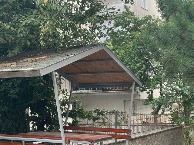 MAREŞAL ÇAKMAK MAHALLESİNDE TADİLATI YENİ YAPILMIŞ DAİRE
