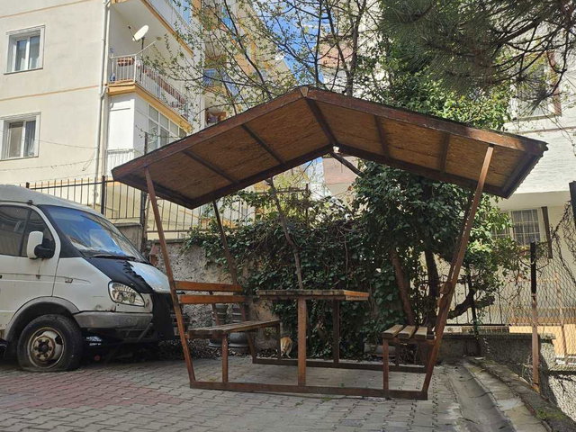 MAREŞAL ÇAKMAK MAHALLESİNDE TADİLATI YENİ YAPILMIŞ DAİRE