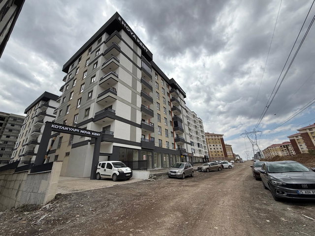 REMAX İLKE'DEN YILDIZKENT'TE 2+1 KİRALIK DAİRE