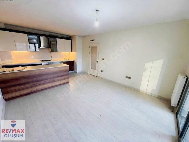 SİMA İSTANBUL'DA 2+1 PEYZAJ CEPHELİ BALKONLU KİRALIK DAİRE