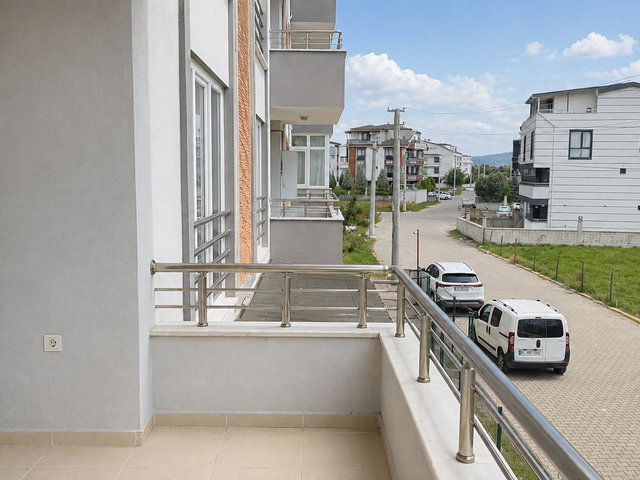 KARTEPE UZUNÇİFTLİK KİRALIK 1+1 ÇİFT BALKONLU GENİŞ DAİRE